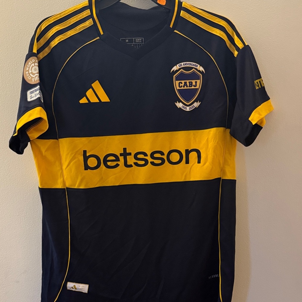 Boca juniors soccer jersey Peredes #8 MEDIUM